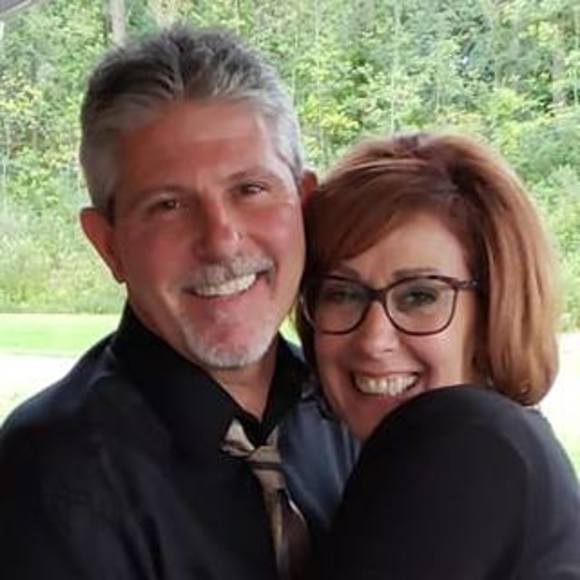 Meet your Posher, Debbie - Picture 1 of 1